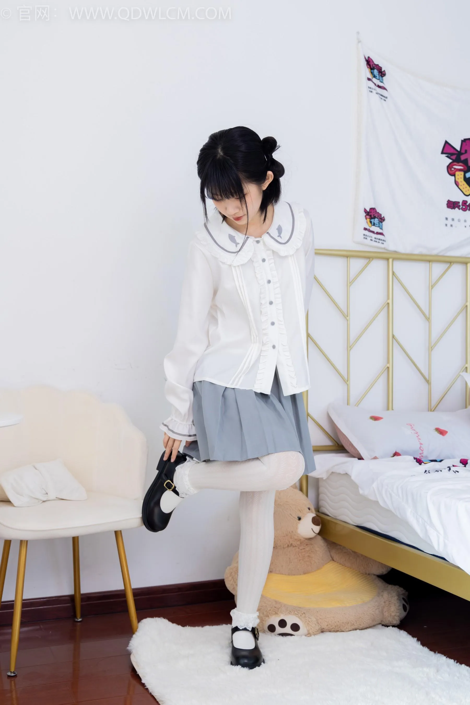 物恋传媒 NO.1528 暗月-夏日葡萄 [151P]插图1